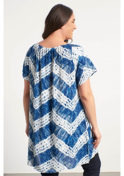 Düşük Omuzlu Büzgü Detaylı Elbise