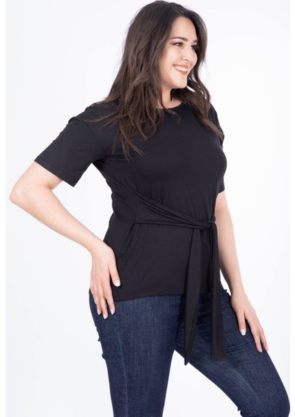 Önü Kuşaklı Tişört indirimleri