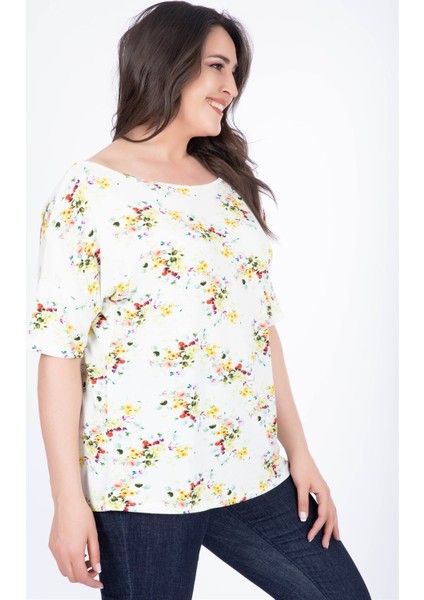 Karmen Yaka Çiçekli Tişört fiyatları
