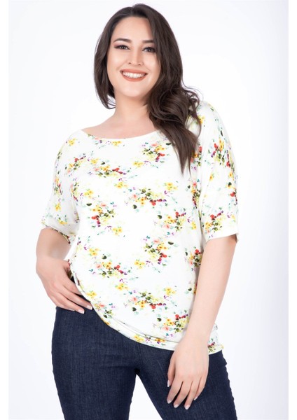 Karmen Yaka Çiçekli Tişört fırsatları