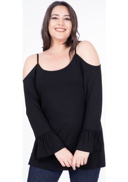 Omuz Detaylı Tişört