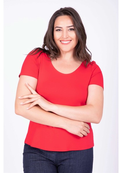 Balerin Yaka Tişört indirimleri