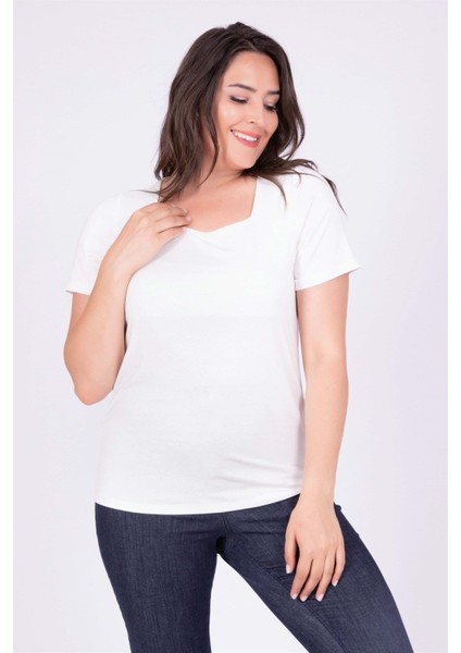 Kare Yaka Tişört indirimleri