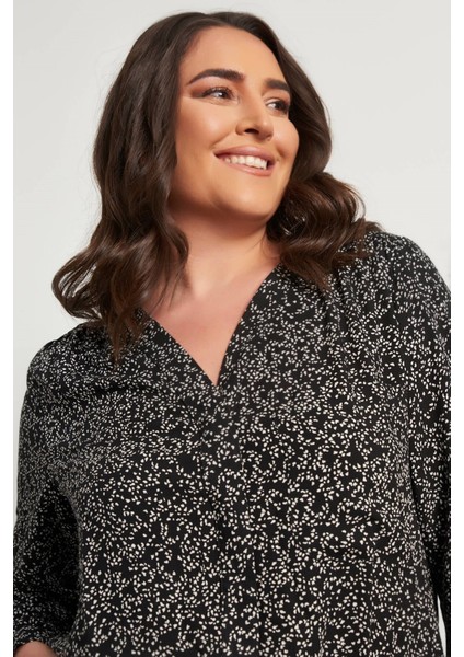 Cep Detaylı Gömlek