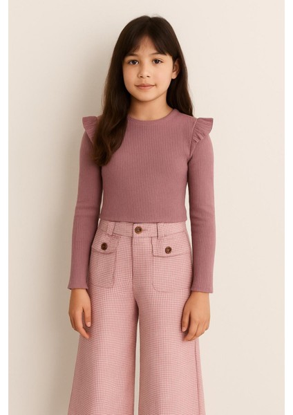 Kız Çocuk Pudra Pembe Fırfır Detaylı Bluz ve Ekose Desenli Pantolon Takım – 2’li Şık Kombin