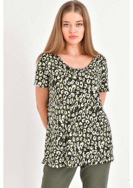 Bisiklet Yaka Tişört fırsatları