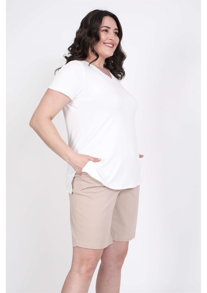 V Yakalı Tişört fiyatları