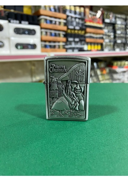 Korsan Figürlü Metal Benzinli Çakmak