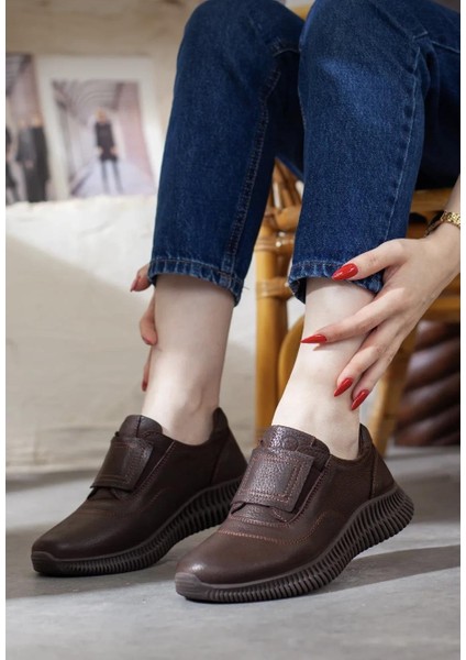 D25KA-3475 Kahve Hakiki Deri Tam Ortopedik Kadın Casual Günlük Ayakkabı