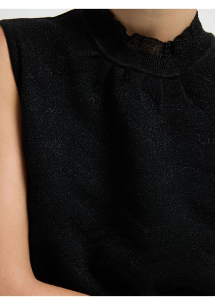 Fırfır Detaylı Triko Bluz Siyah 11545603000 fiyatları