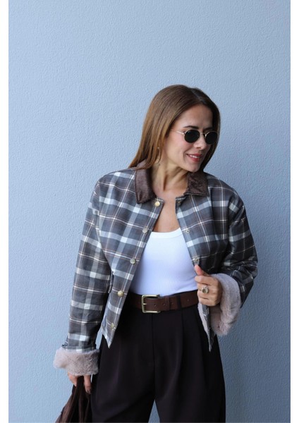 HAKİ Kadife Yaka Detay Kareli Ceket fırsatları