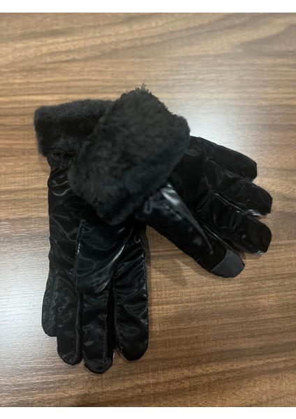 Kadın Kışlık Dokunmatik Eldiven – Içi Polarlı Kürklü, Sıcak Tutan, Şık ve Rahat Model fırsatları