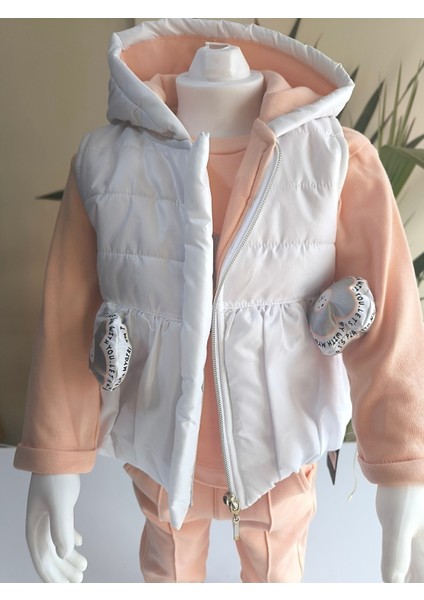 Kız Bebek Vikvik Oyuncaklı Üçlü Takım (Omuzdan Çıtçıtlısweatshirt+ Vikvikli Yelek+Pantolon)