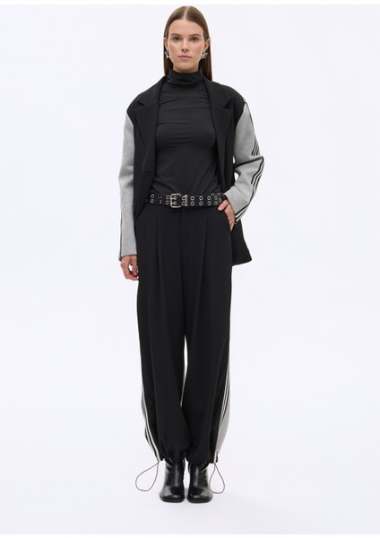 Şerit Garnili Kontrast Kumaş Bol Paça Pantolon Siyah
