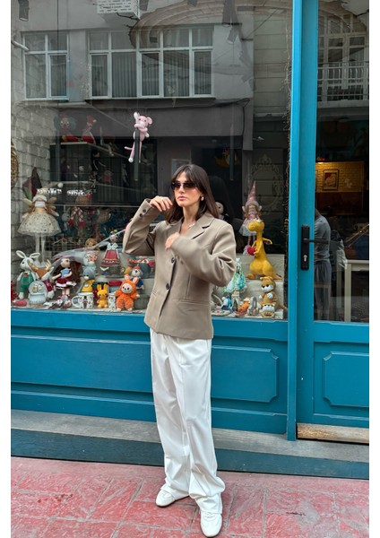 Pile Detaylı Normal Bel Havuç Pantolon Ekru fiyatları