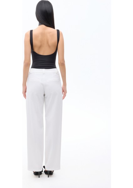 Pile Detaylı Normal Bel Havuç Pantolon Ekru