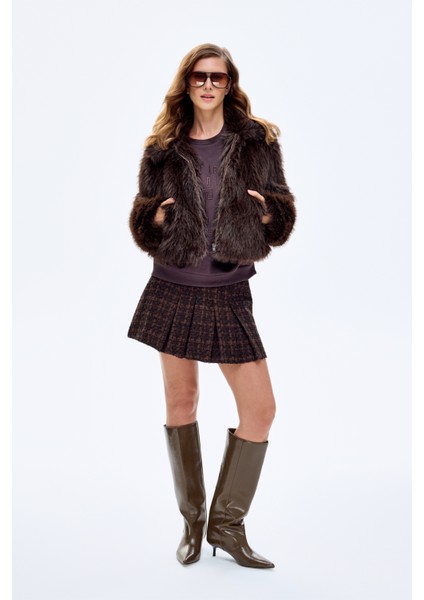 Fermuarlı Kısa Kürk Ceket Kahverengi fırsatları