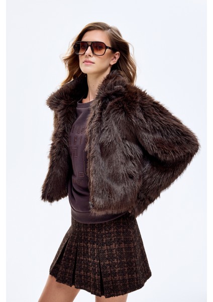 Fermuarlı Kısa Kürk Ceket Kahverengi indirimleri