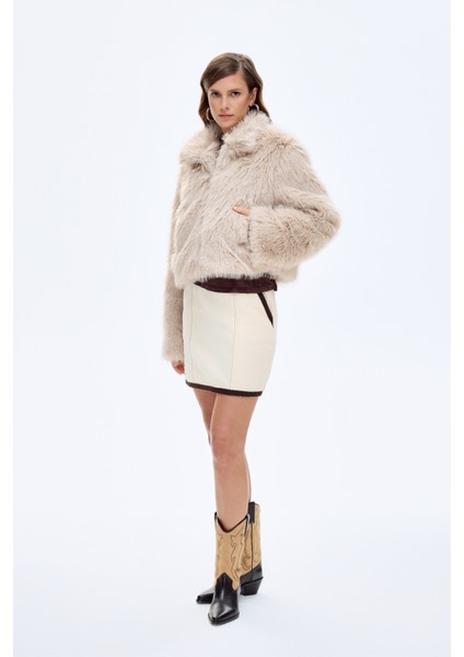 Fermuarlı Kısa Kürk Ceket Bej indirimleri