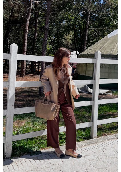 Pile Detaylı Normal Bel Havuç Pantolon Kahverengi fiyatları