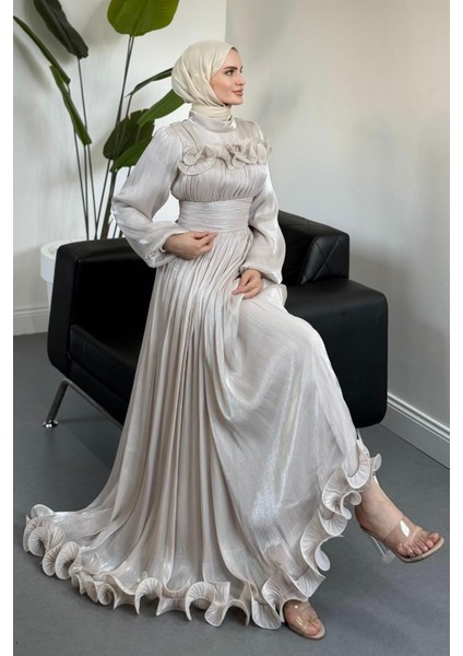 Maryam Altı ve Göğüs Kısmı Fırfırlı Janjan Abiye Taş