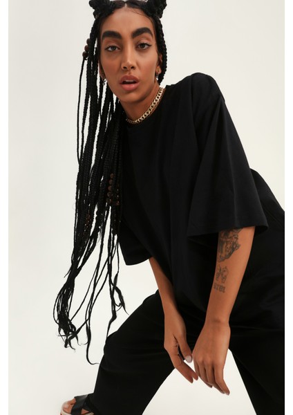 Truvakar Kol Basic Oversize Tişört Siyah indirimleri