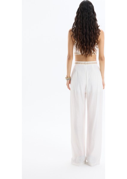 Toka Aksesuarlı Beli Nakışlı Bol Paça Pantolon Ekru