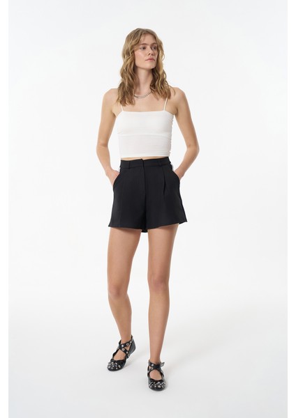 Yanları Şerit Çizgili Cepli Şort Siyah