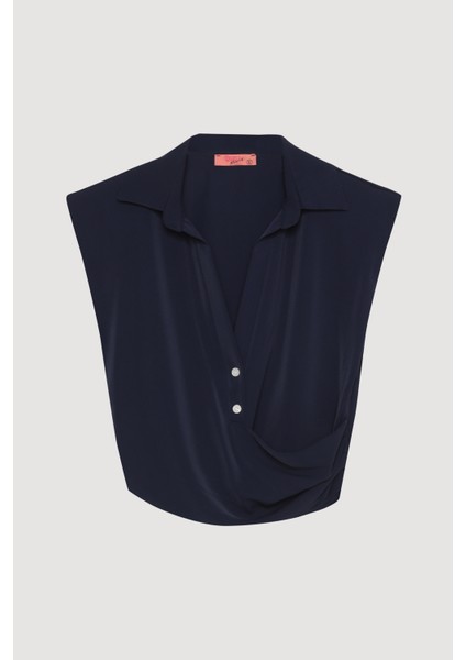 Kruvaze Detaylı Düğmeli Kolsuz Bluz Lacivert