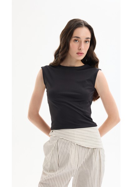 Sırt Dekolteli Basic Bluz Siyah