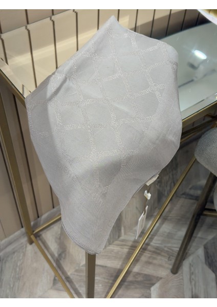 Monogram Şal Açık Gri