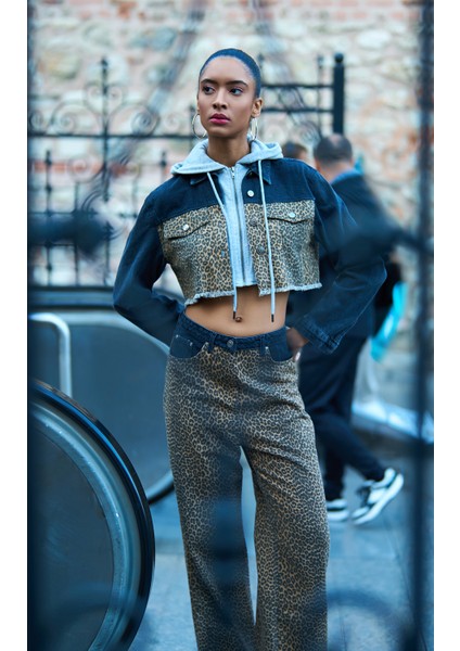 Leopar Matchli Kapüşonlu Crop Ceket Bej