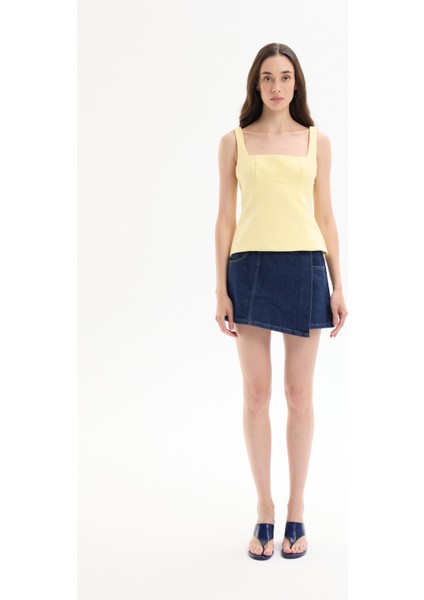 Sırtı Kurdele Detaylı Kare Yaka Askılı Bluz Sarı