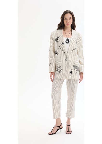 Çizgili Nakışlı Kruvaze Yaka Blazer Ceket Bej