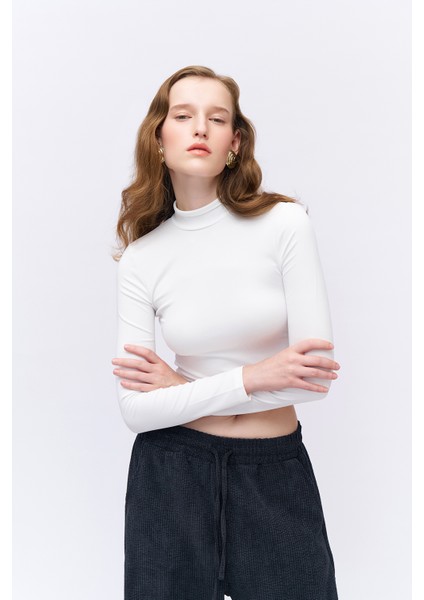 Balıkçı Yaka Basic Body Ekru