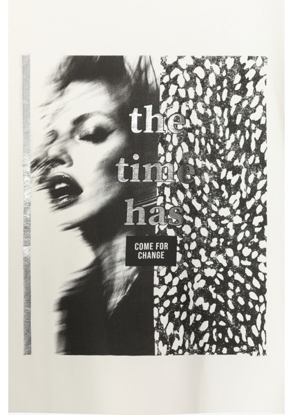 Varak Desen Baskılı Oversize Tişört Ekru