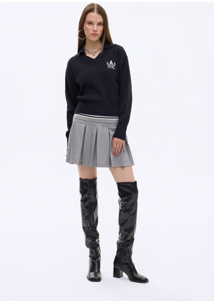 Arma Nakışlı Gömlek Yaka Triko Kazak Lacivert fırsatları