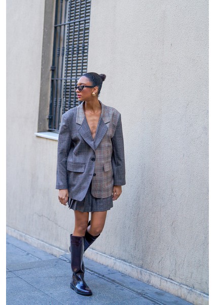 Pile Detaylı Kareli Mini Etek Kahverengi