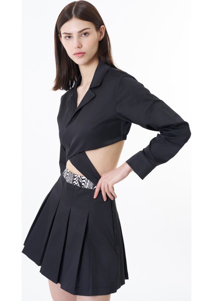 Cut Out Saten Pileli Mini Elbise Siyah
