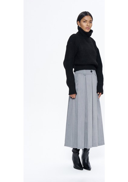 Pile Detaylı Midi Etek Gri