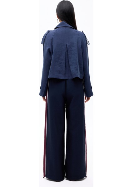 Çift Düğmeli Kruvaze Yaka Kısa Trençkot Lacivert