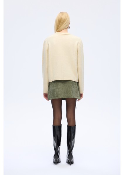 Bisiklet Yaka Yazı Desenli Triko Kazak Ekru