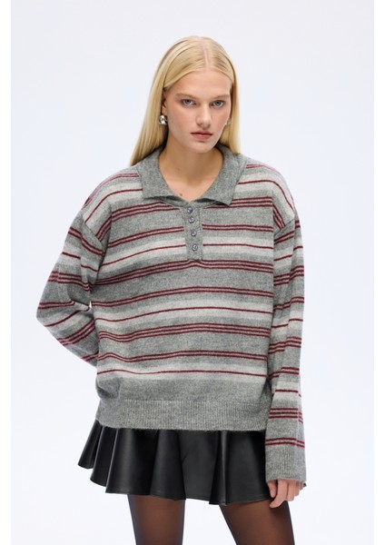 Ribanalı Polo Yaka Çizgili Triko Kazak Gri fiyatları