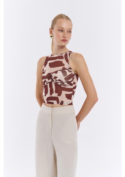 Büzgü Detaylı Crop Tül Bluz Kahverengi