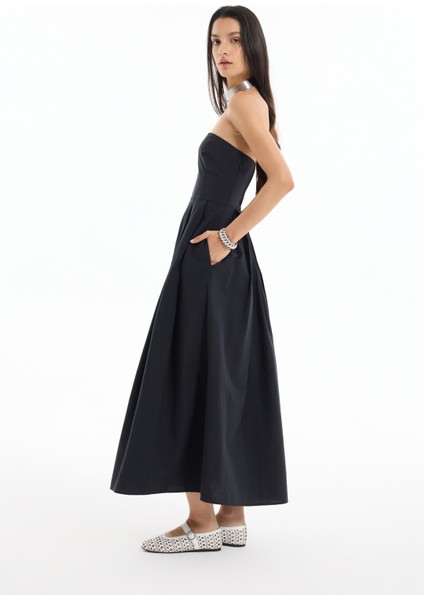 Straplez Pile Detaylı Uzun Elbise Siyah
