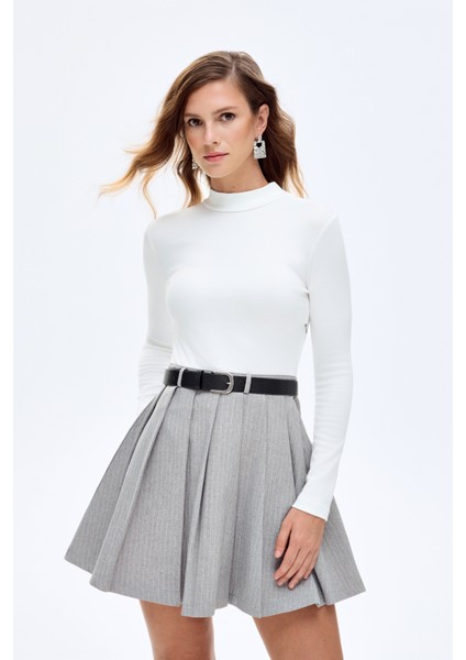 Kombine Kemerli Pileli Mini Elbise Ekru fırsatları