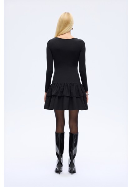 Katlı Fırfırlı Mini Elbise Siyah