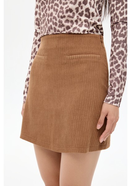 Fitilli Cep Detaylı Kadife Mini Etek Kahverengi fırsatları