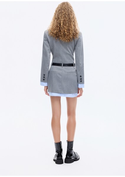Kemer Aksesuarlı Kumaş Garnili Mini Etek Gri