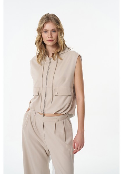 Kapüşonlu Büyük Cepli Yelek Ceket Bej